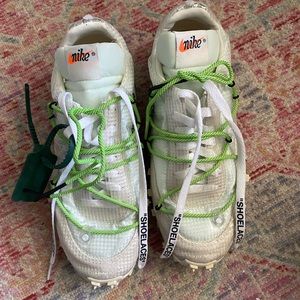Off-white track shoes
